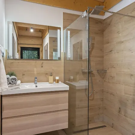 Kurip By Interhome